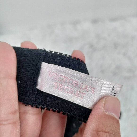 Victoria's Secret Floral Embroided Lace Underwire Bra Size 34C Women Black - Picture 3 of 7